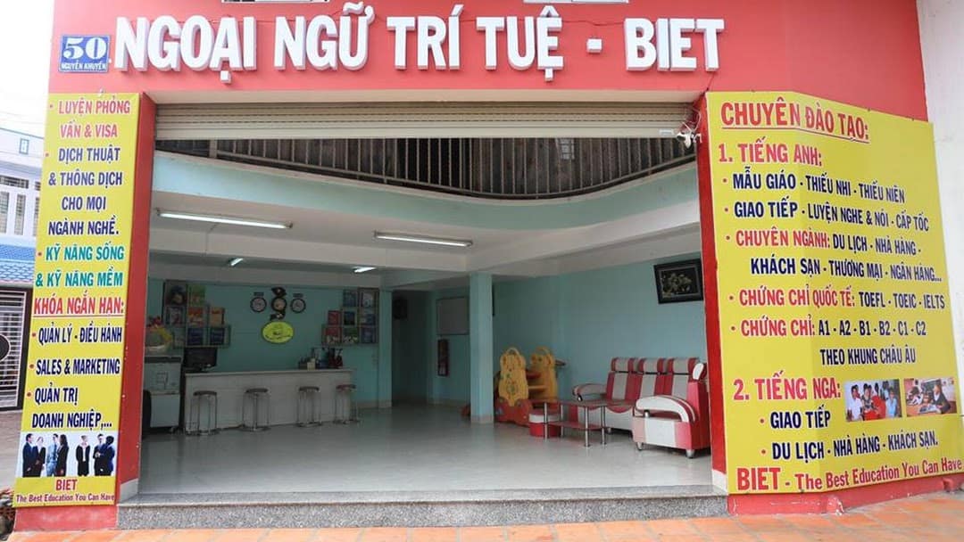 Trung tâm ngoại ngữ trí tuệ BIET