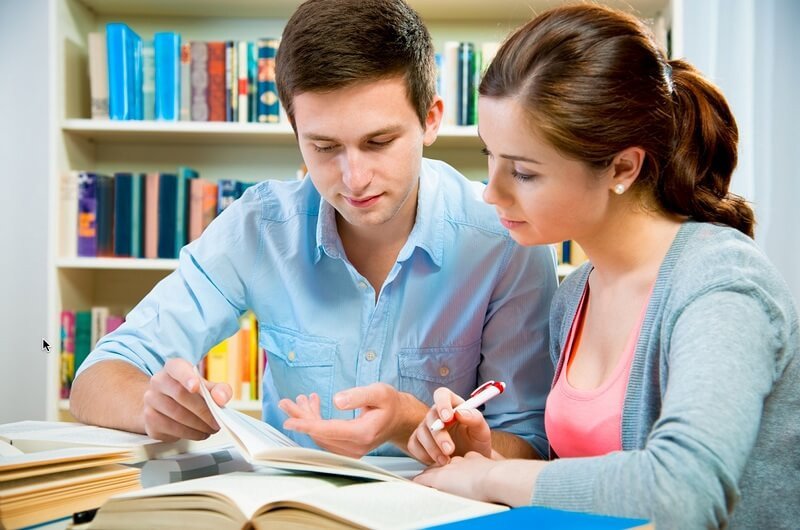 Học nói tiếng Anh online thông qua trò chuyện và thực hành
