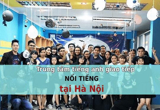 Học viên giao tiếp tại trung tâm tiếng Anh giao tiếp ở Hà Nội