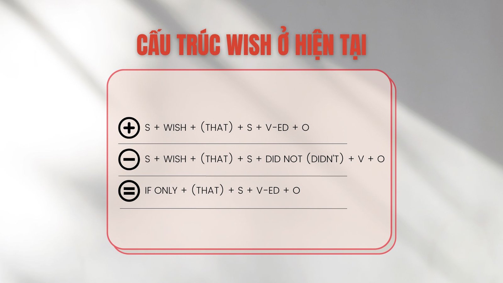 Người phụ nữ trẻ đang nhìn lên trời với vẻ mơ mộng, thể hiện sự ước ao hoặc mong muốn khi học cấu trúc wish trong tiếng Anh