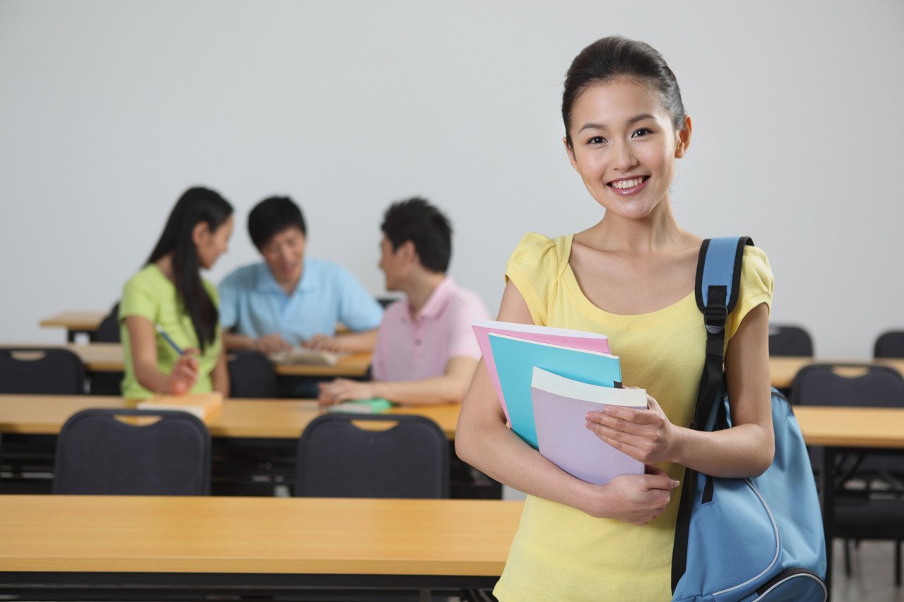 Sử dụng các nguồn tài liệu tiếng Anh trực tuyến để tự học
