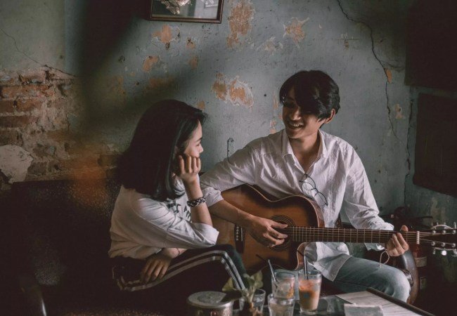 Khám Phá Từ Xưng Hô Tiếng Anh Trong Tình Yêu