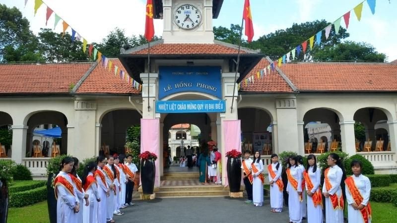 ảnh trường THPT Chuyên Lê Hồng Phong