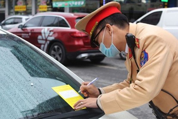 Camera giao thông ghi hình phục vụ phạt nguội