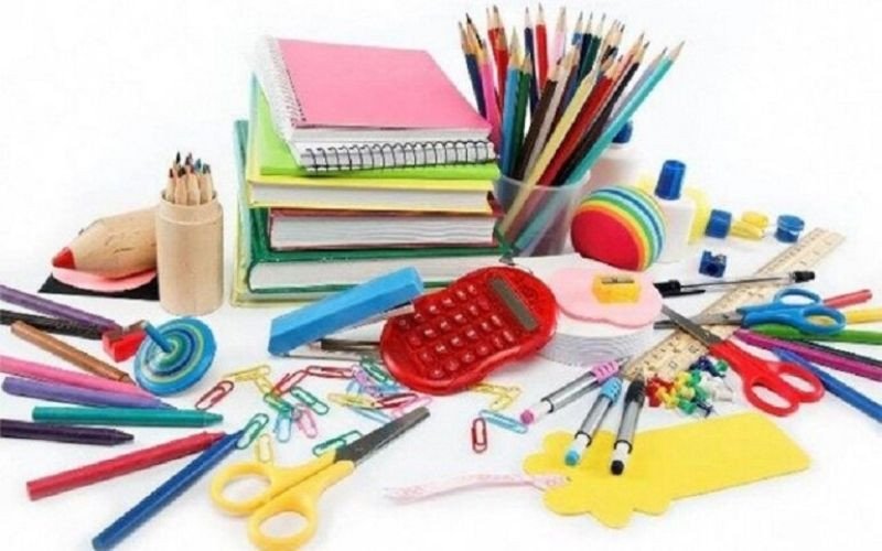 Chuẩn bị đồ dùng học tập cần thiết cho học sinh lớp 6