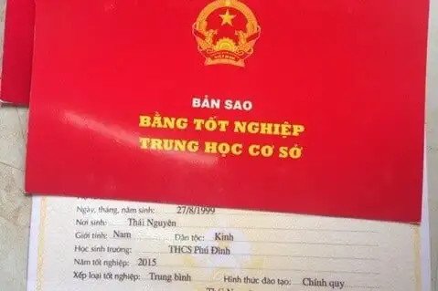 Chứng chỉ tốt nghiệp cấp 2 minh chứng hoàn thành chương trình