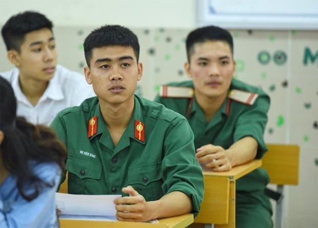 Hình ảnh đội ngũ sĩ quan Quân đội Nhân dân Việt Nam