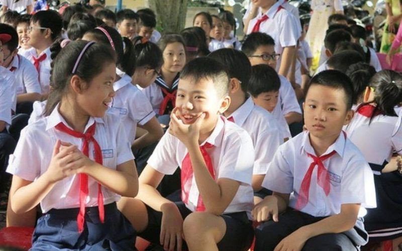 Học sinh lớp 6 trong năm học mới, bước chuyển cấp quan trọng