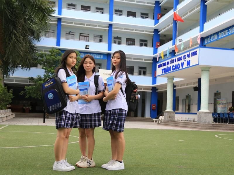 Khuôn viên hiện đại của trường nội trú cấp 2 Trần Cao Vân tại TP.HCM