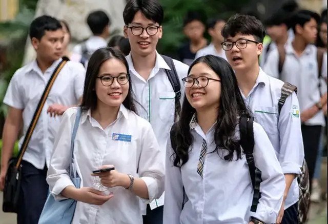 Tính điểm thi vào lớp 10 năm 2025, ôn tập hiệu quả