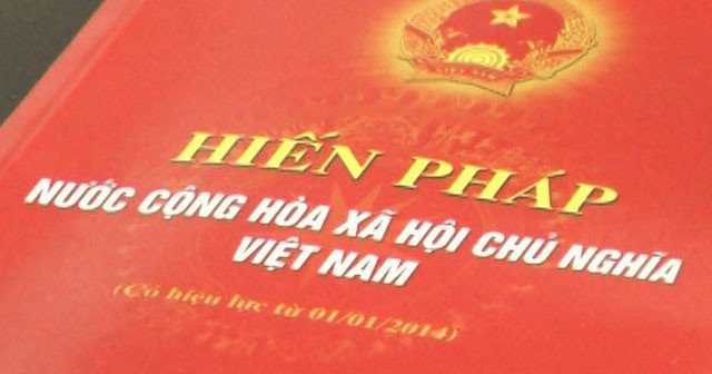 Văn bản **Hiến pháp Việt Nam**, đạo luật cơ bản của nhà nước