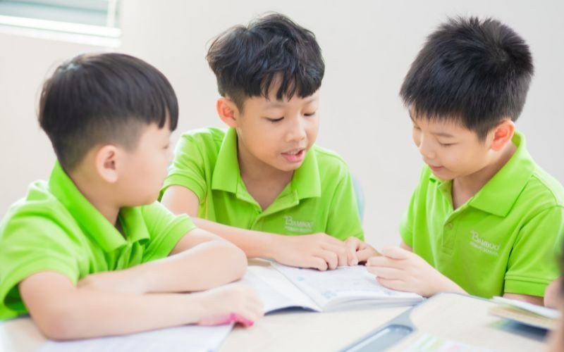 Ví dụ về dãy số và tìm quy luật trong Toán
