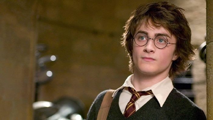 Daniel Radcliffe trong vai Harry Potter huyền thoại