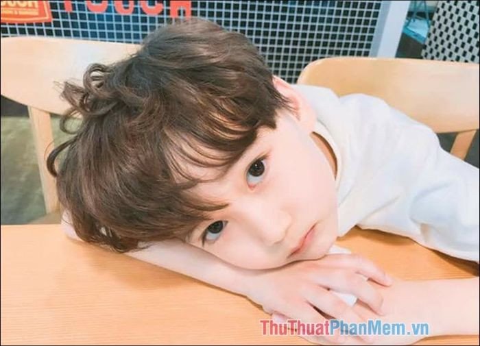 Hình ảnh nhà thờ thể hiện tên tiếng Anh theo ý nghĩa tôn giáo