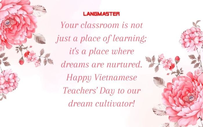 Học sinh và thầy giáo cùng học tập trong không gian tự do