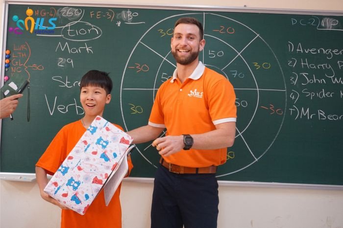 Học viên ILS Vietnam tham gia hoạt động tiếng Anh