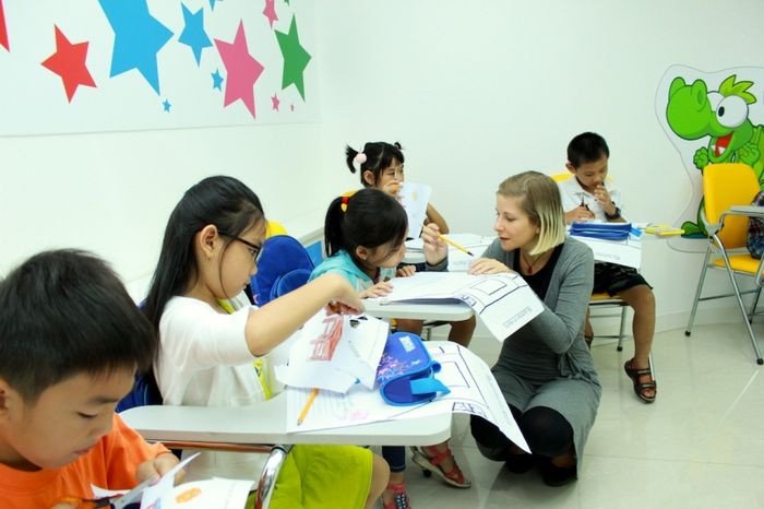 Học viên Newstar tích cực tham gia hoạt động lớp học