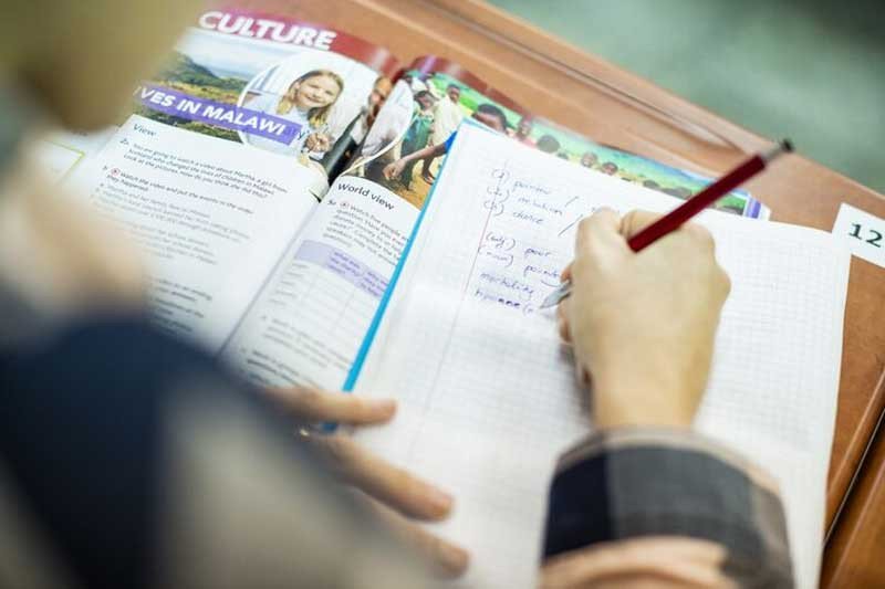 Luyện tập Writing IELTS Task 2