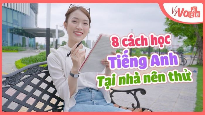 MC Khánh Vy chia sẻ kinh nghiệm học tiếng Anh hiệu quả trên kênh YouTube cá nhân