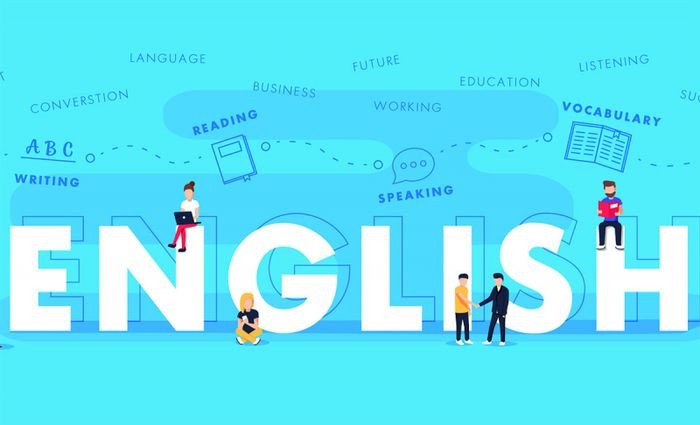 Một người đang suy nghĩ về việc giữ tập trung vào chủ đề bài viết tiếng Anh