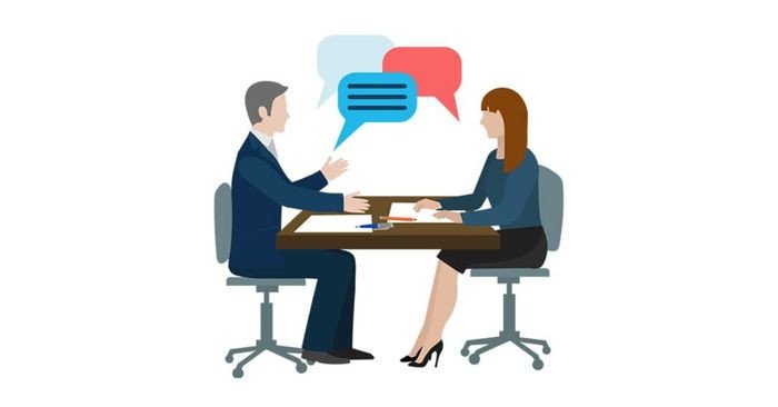 Người thuyết trình kinh doanh kết thúc bài nói một cách chuyên nghiệp