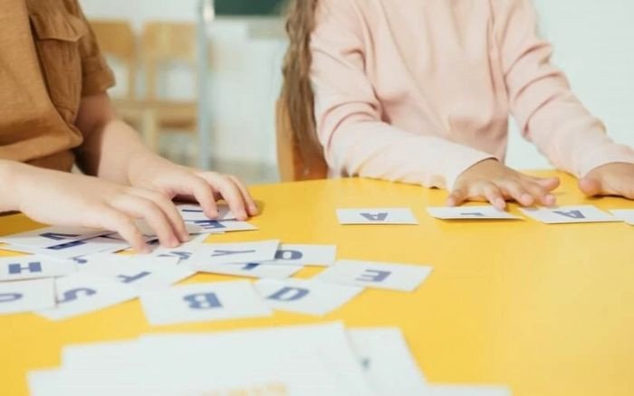 Phân biệt âm vô thanh và hữu thanh để phát âm ED chuẩn xác