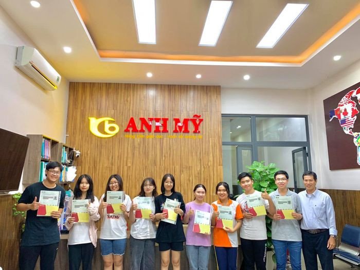 Phòng học hiện đại tại Trung tâm Ngoại ngữ Anh Mỹ Ninh Thuận