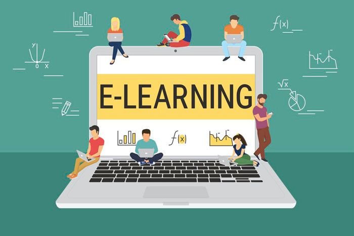 Sinh viên ngồi học tại nhà với máy tính xách tay, tượng trưng cho lợi ích tiết kiệm chi phí và thời gian của việc học online.