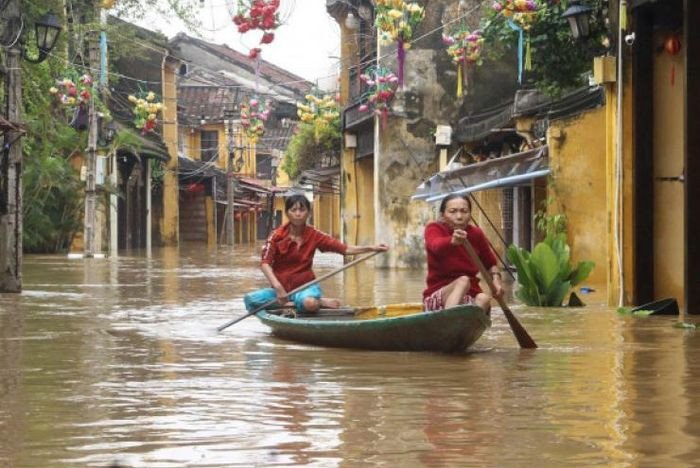 Thành phố bị ngập lụt sau mưa lớn