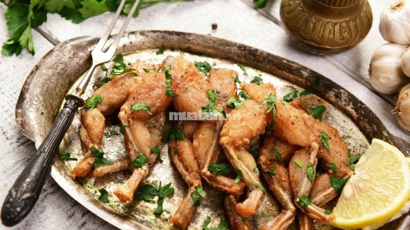 Ăn thịt ếch trong giấc mơ báo hiệu việc đạt được mục tiêu