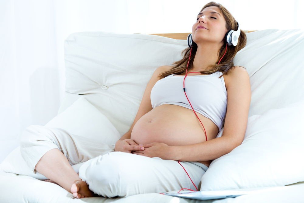 bà bầu cần thư giãn và nghỉ ngơi