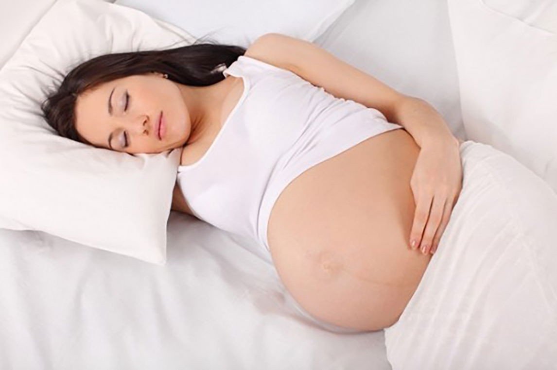 bà bầu lo lắng về giấc mơ ra máu vùng kín