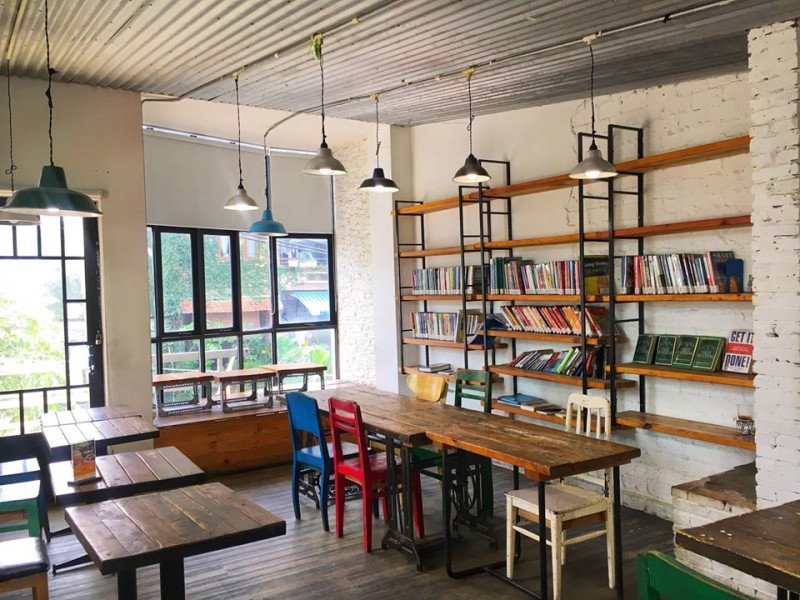 CashFlow Boardgame Cafe với không gian đa dạng cho học nhóm và giải trí