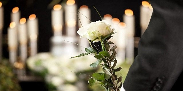 Chiêm bao thấy đám tang người yêu cũ có ý nghĩa gì?