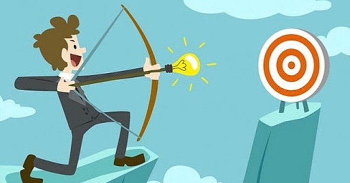 Chồng sách minh họa ý thức học tập và hành trình tích lũy kiến thức