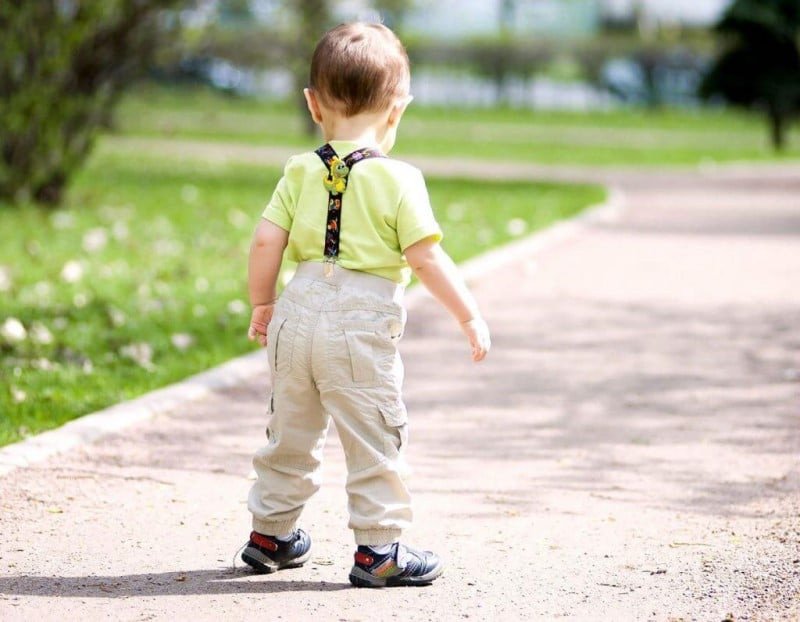 Con số may mắn khi mơ thấy bé gái dễ thương