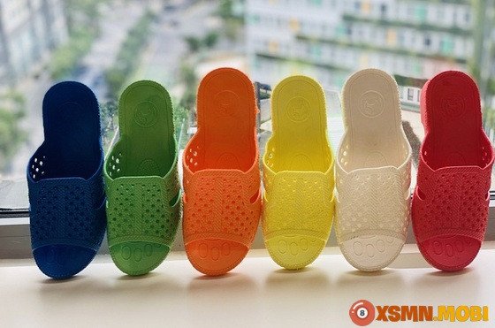 Điềm báo khi nằm mơ thấy đi mua dép đánh đề con gì