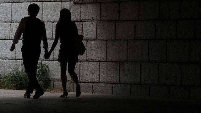 Giải mã giấc mơ thấy vợ ngoại tình với người lạ