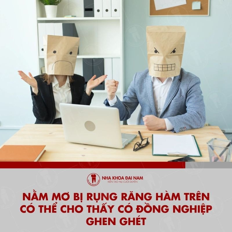 Giải mã ý nghĩa nằm mơ thấy rụng hết răng hàm trên
