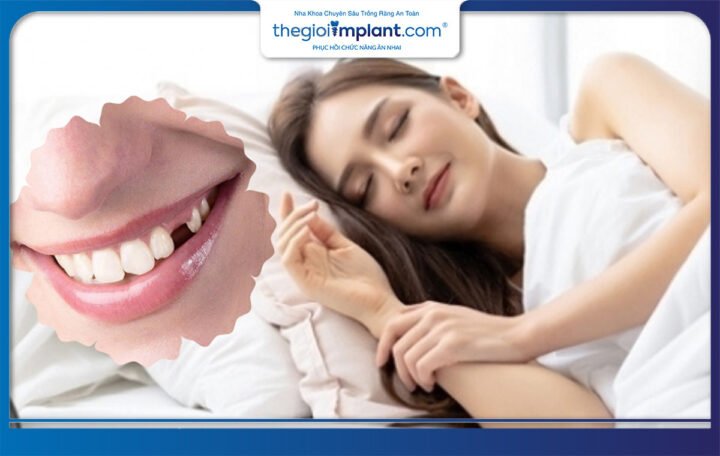 Hình ảnh người đang ngủ mơ thấy rụng răng hàm trên, phản ánh sự lo lắng tiềm ẩn