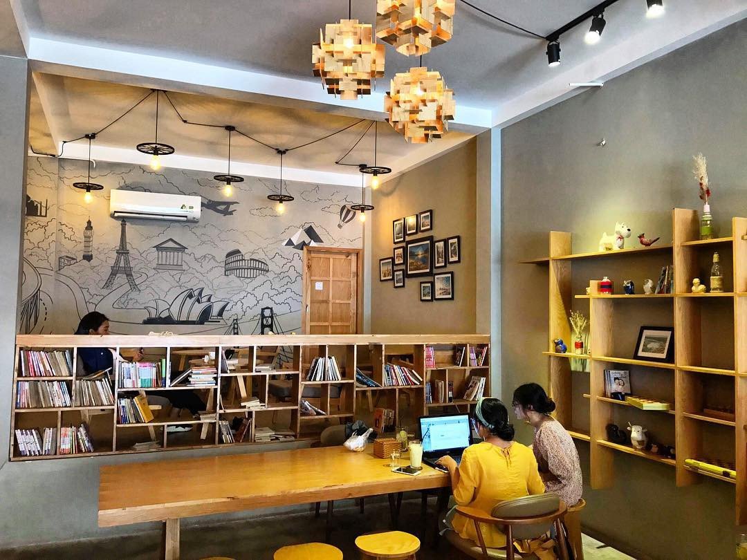 Không gian sang trọng, yên tĩnh tại Moda House Coffee, phù hợp cho việc học tập