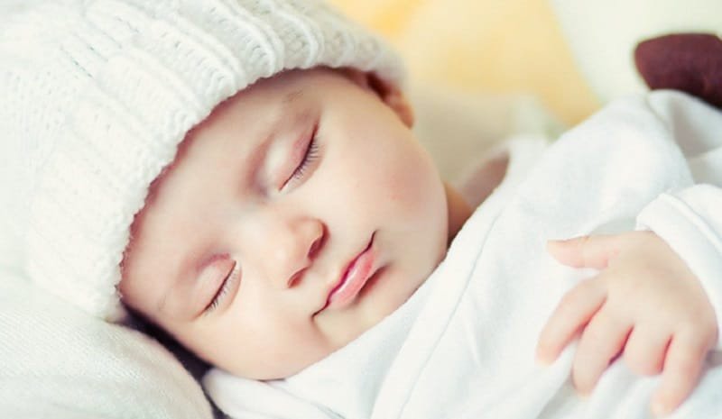 Mơ thấy bế em bé rồi lạc đường
