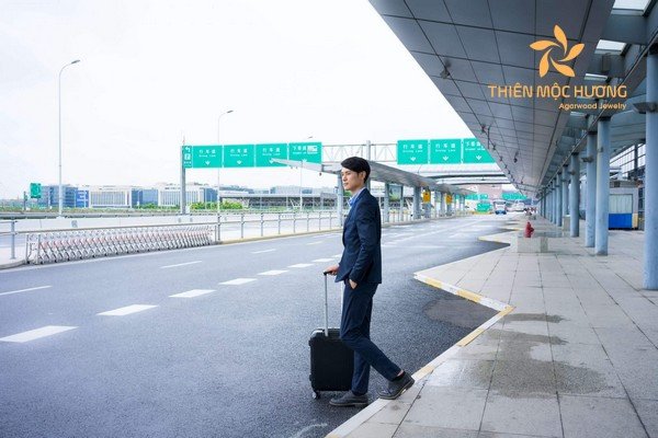 Mơ thấy bố đi công tác