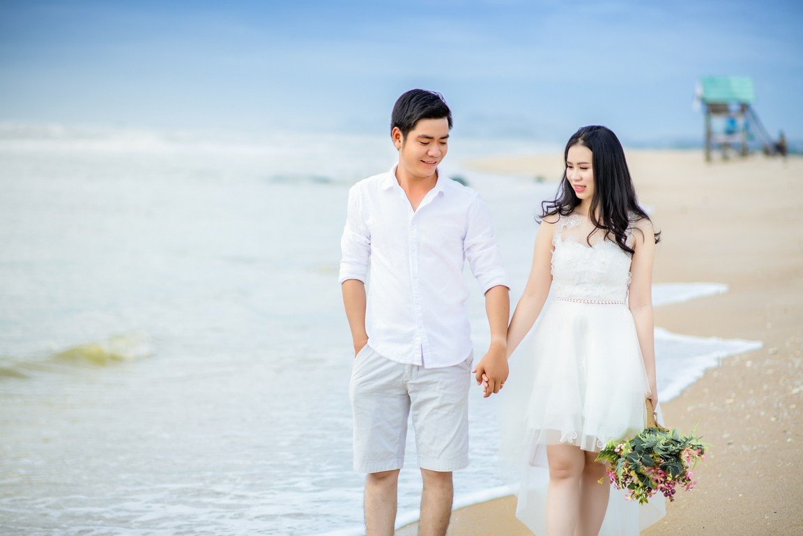 mơ thấy mình không được mặc váy cưới