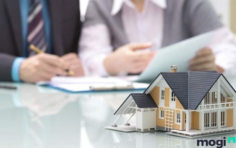 Mơ thấy mua nhà cũ là điềm báo khuyên bạn không nên quá gượng ép bản thân