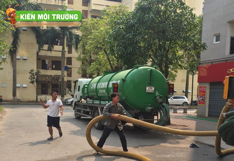 Mơ thấy thợ hút bể phốt có ý nghĩa gì