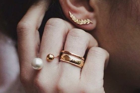 mơ thấy trang sức vàng điềm báo