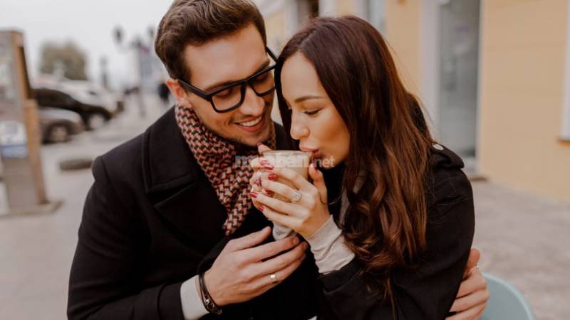 nằm mơ hẹn hò với crush