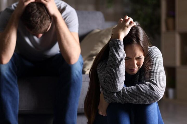 Nằm mơ thấy mình ngoại tình phản ánh những lo âu trong mối quan hệ vợ chồng