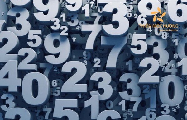 Nằm mơ thấy người khác cho tiền đánh số gì